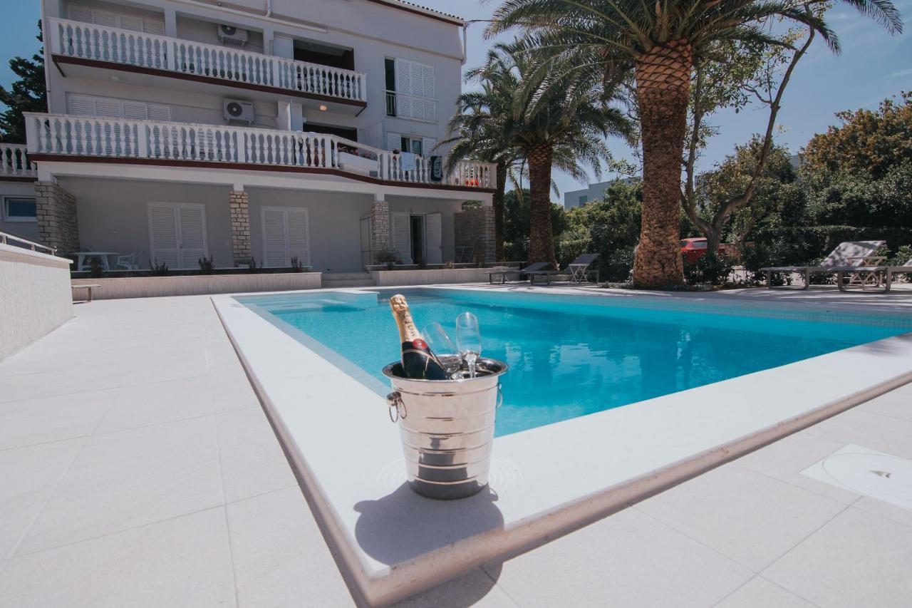 Seagull Pool Apartments & Studios 노바야 외부 사진