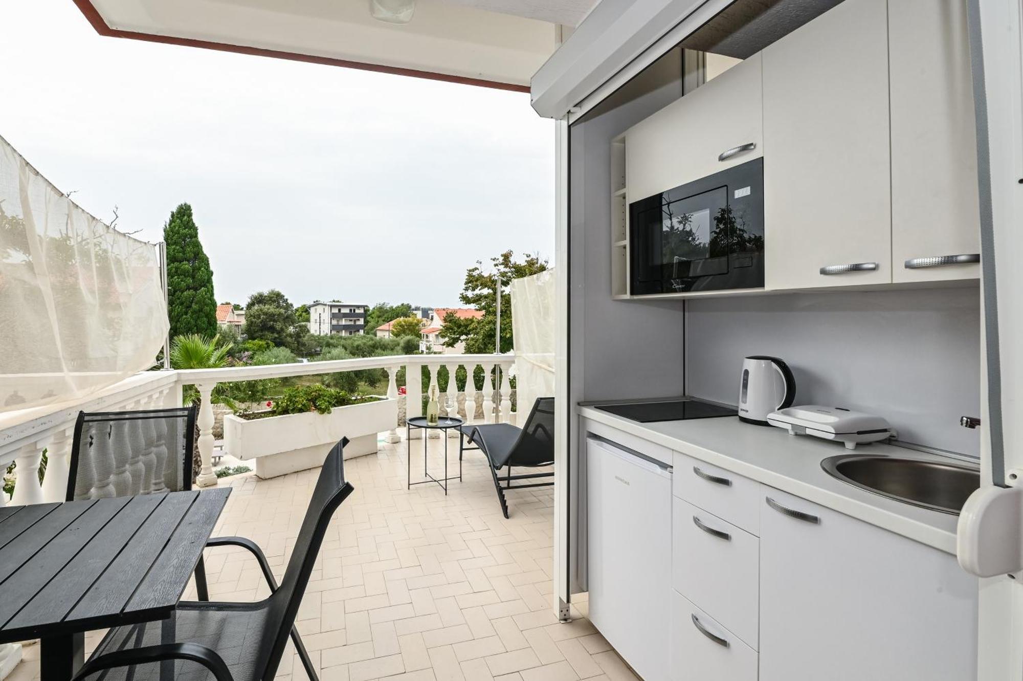 Seagull Pool Apartments & Studios 노바야 객실 사진