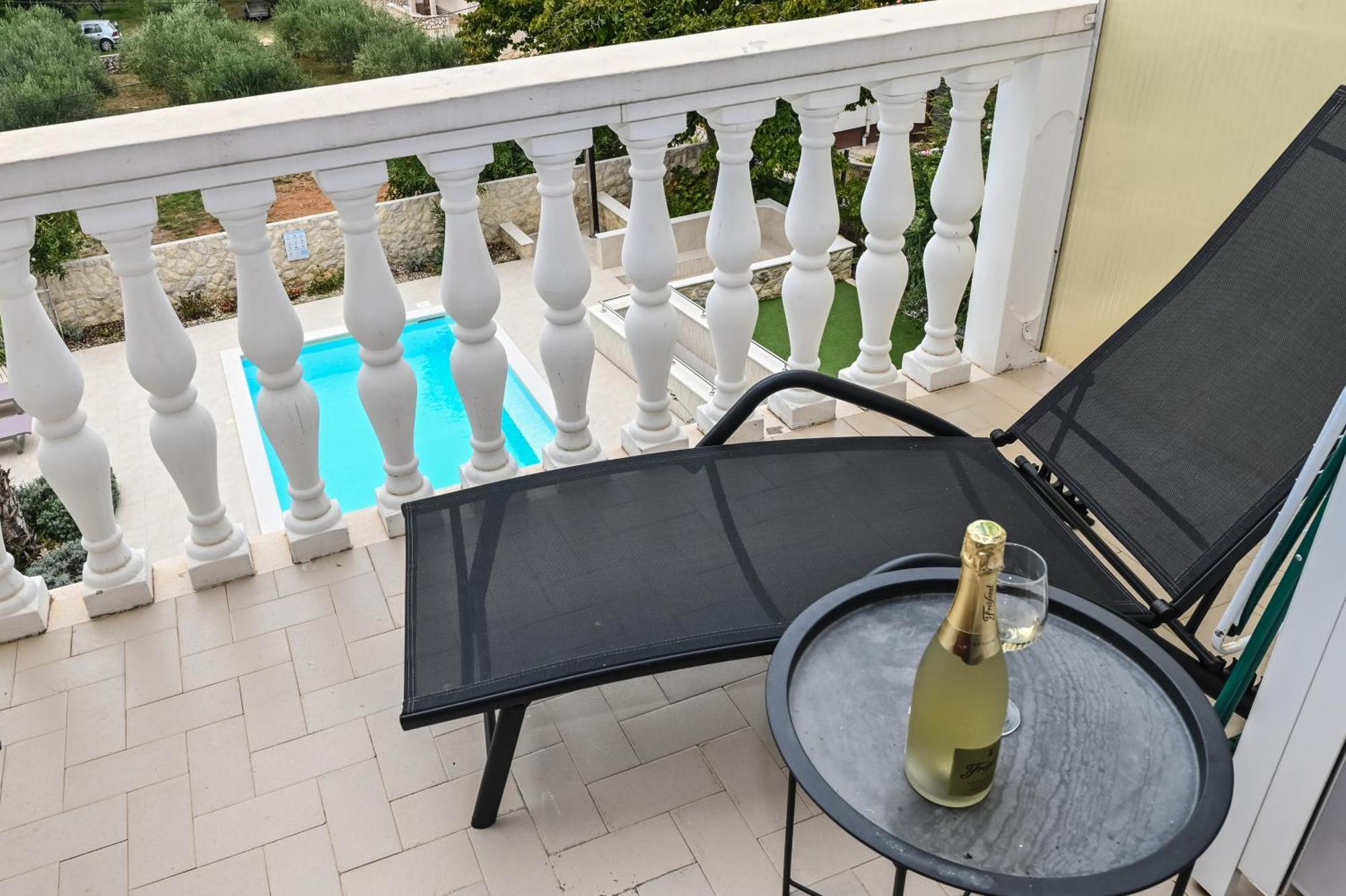 Seagull Pool Apartments & Studios 노바야 객실 사진